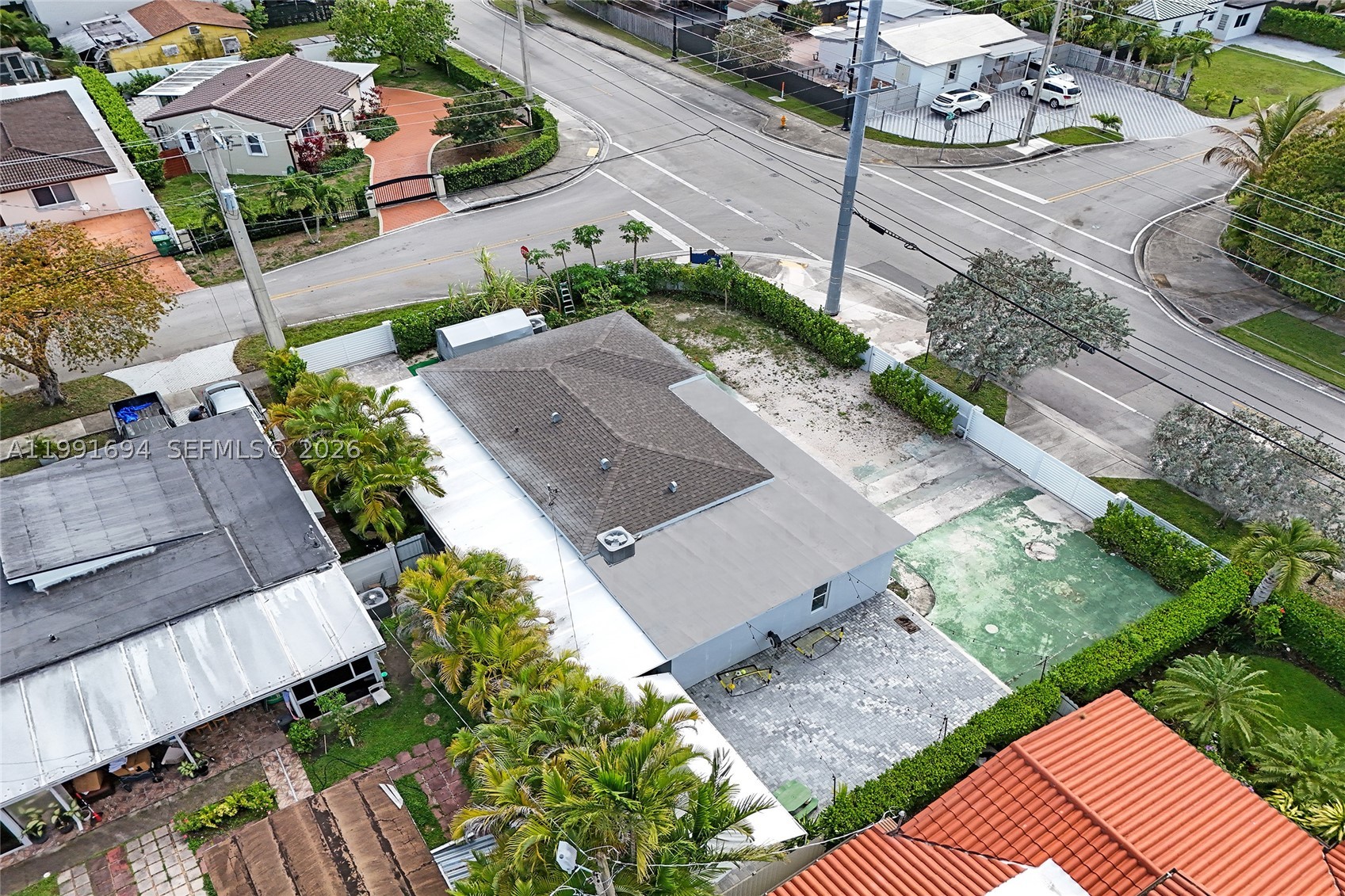 1991 SW 62nd Ave, West Miami FL 33155