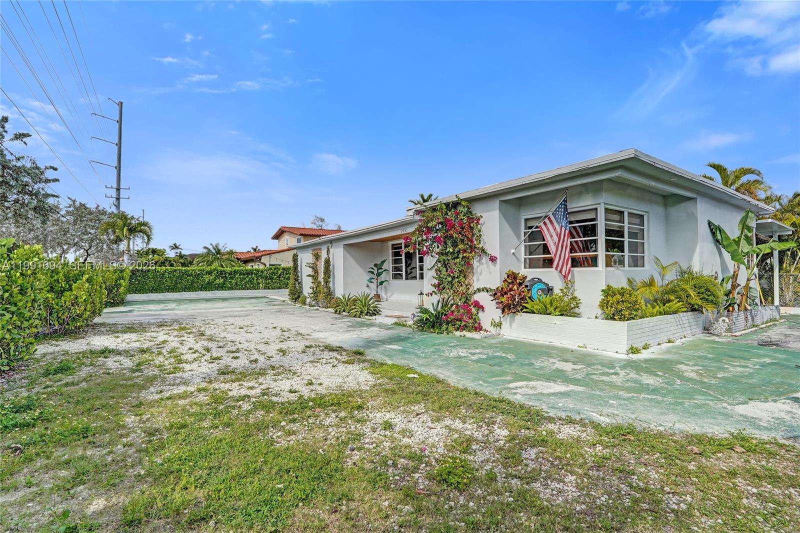 1991 SW 62nd Ave, West Miami FL 33155