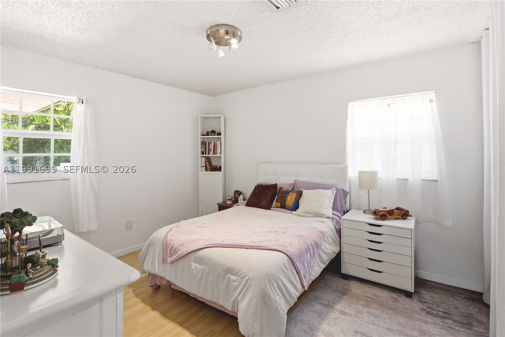 9955 SW 74th St, Miami FL 33173