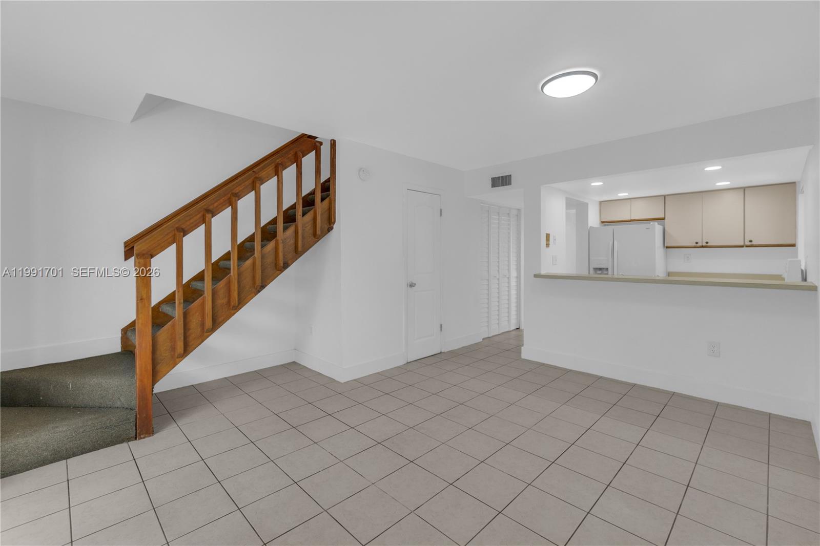 3599 SW 17th St #3599, Miami FL 33145