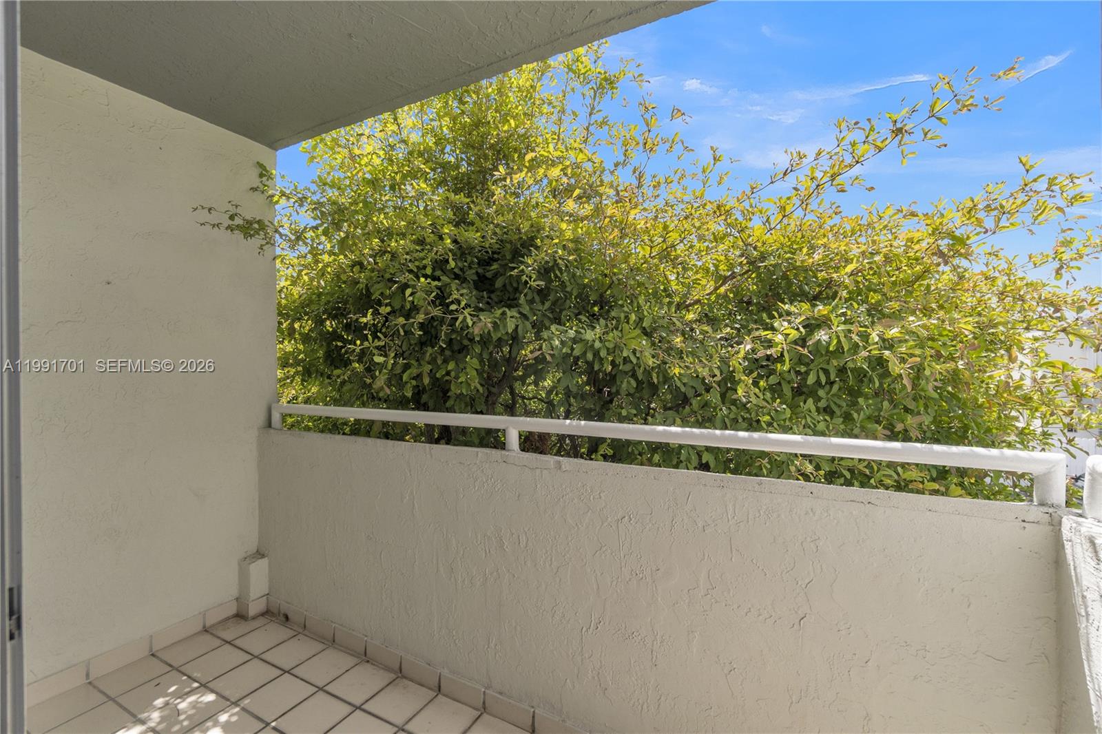3599 SW 17th St #3599, Miami FL 33145