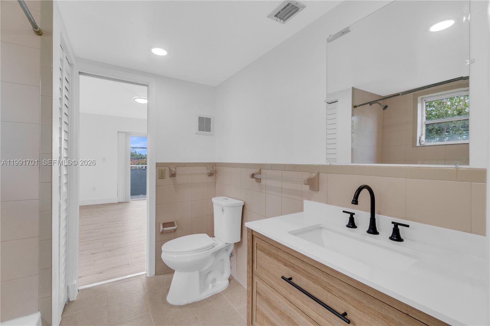 3599 SW 17th St #3599, Miami FL 33145