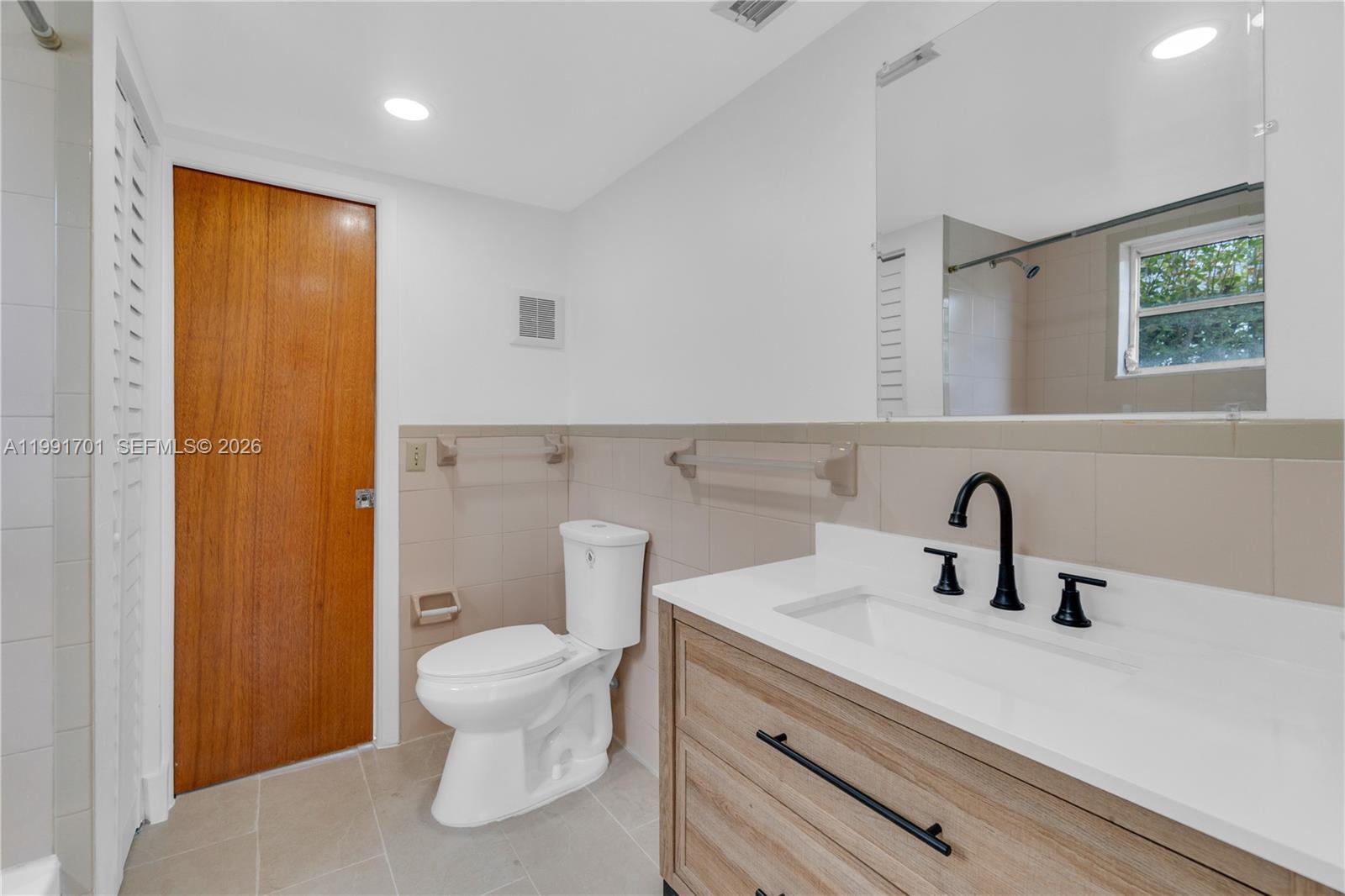 3599 SW 17th St #3599, Miami FL 33145