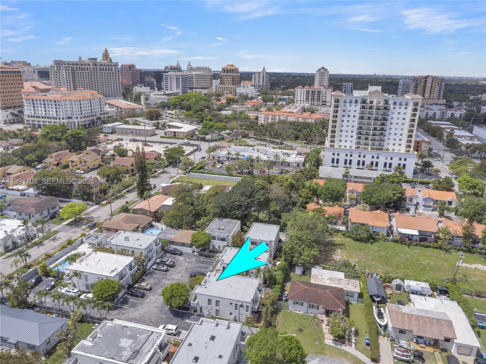 3599 SW 17th St #3599, Miami FL 33145