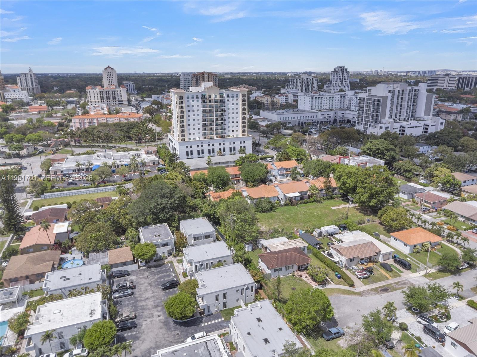 3599 SW 17th St #3599, Miami FL 33145