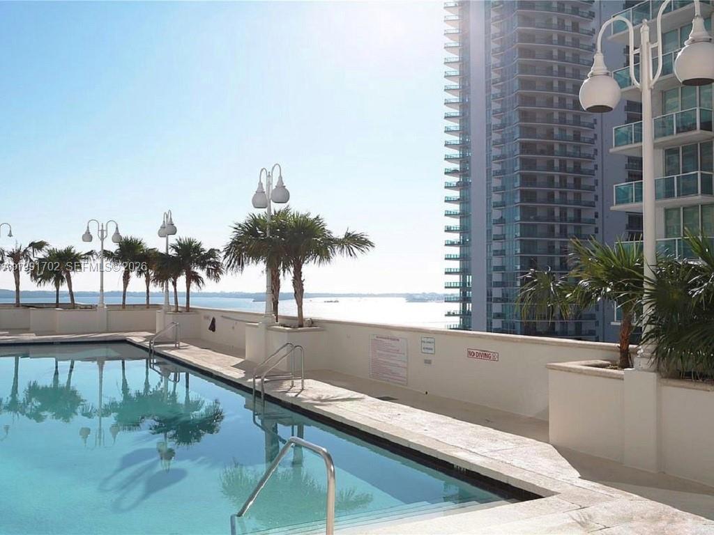 1200 SE Brickell Bay Dr #1707, Miami FL 33131