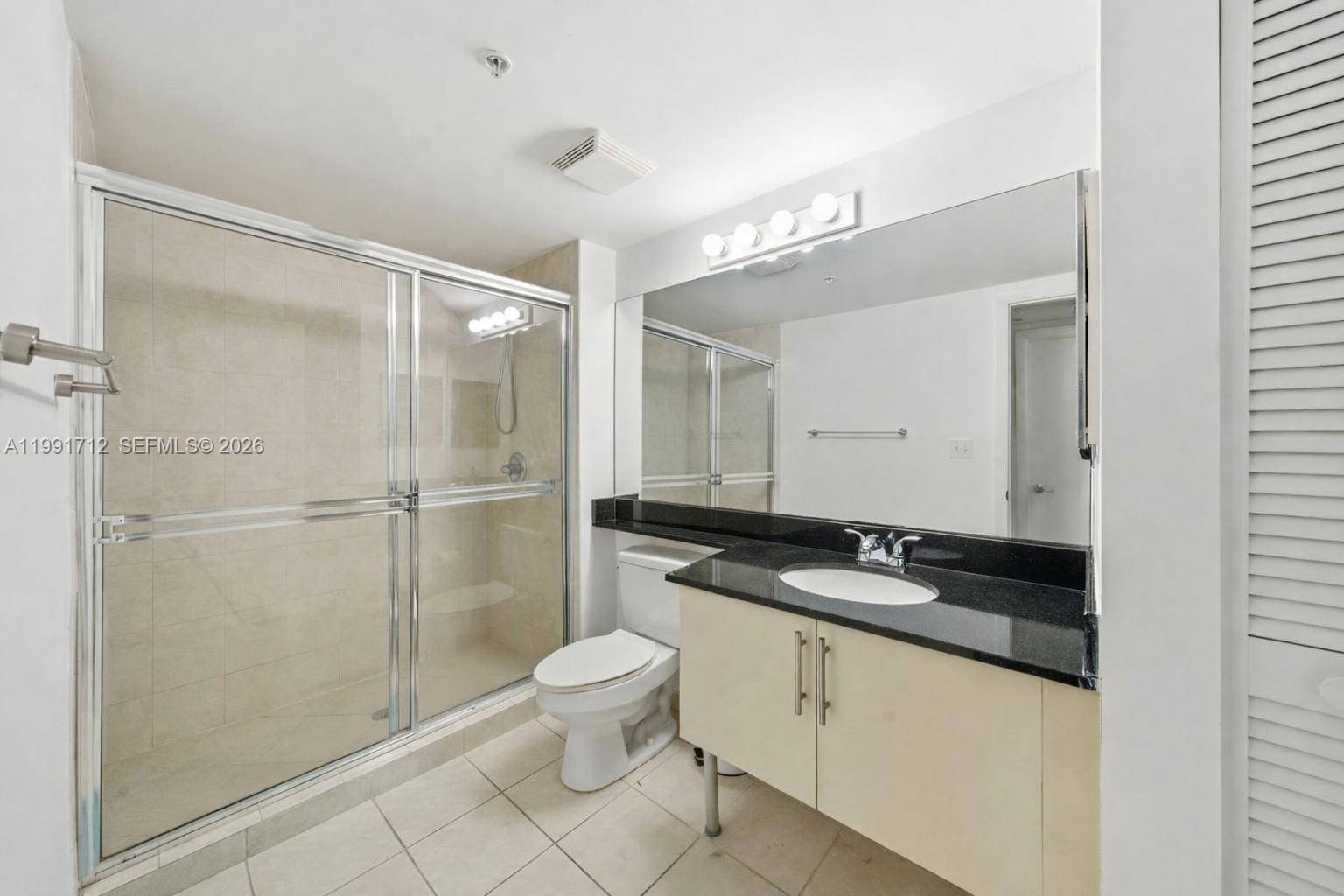 31 SE 5th St #2604, Miami FL 33131