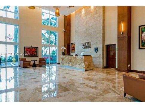 31 SE 5th St #2604, Miami FL 33131