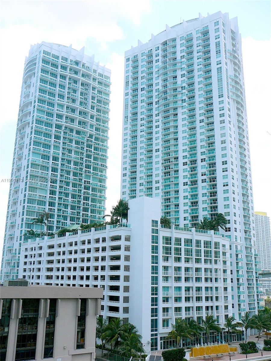 31 SE 5th St #2604, Miami FL 33131