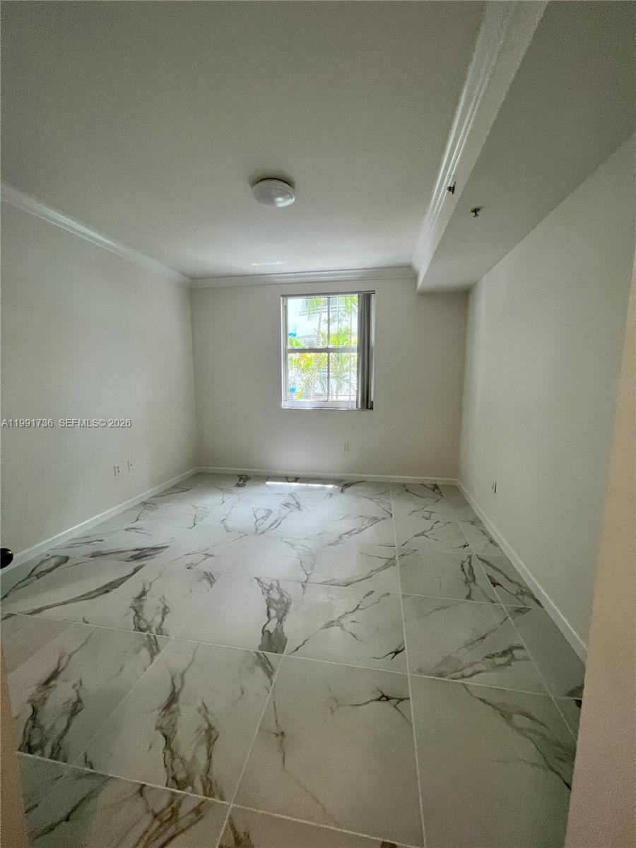 9172 Collins Ave #214, Surfside FL 33154