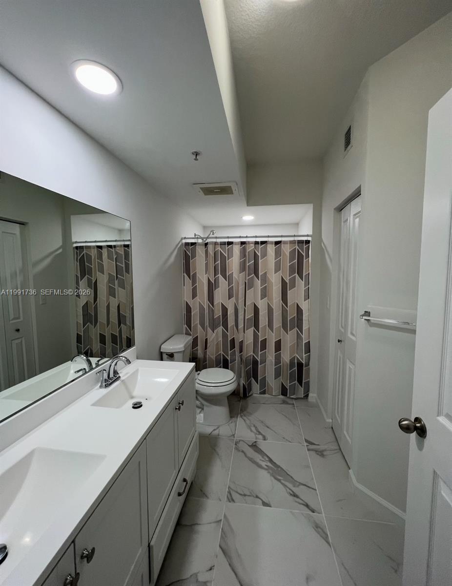 9172 Collins Ave #214, Surfside FL 33154