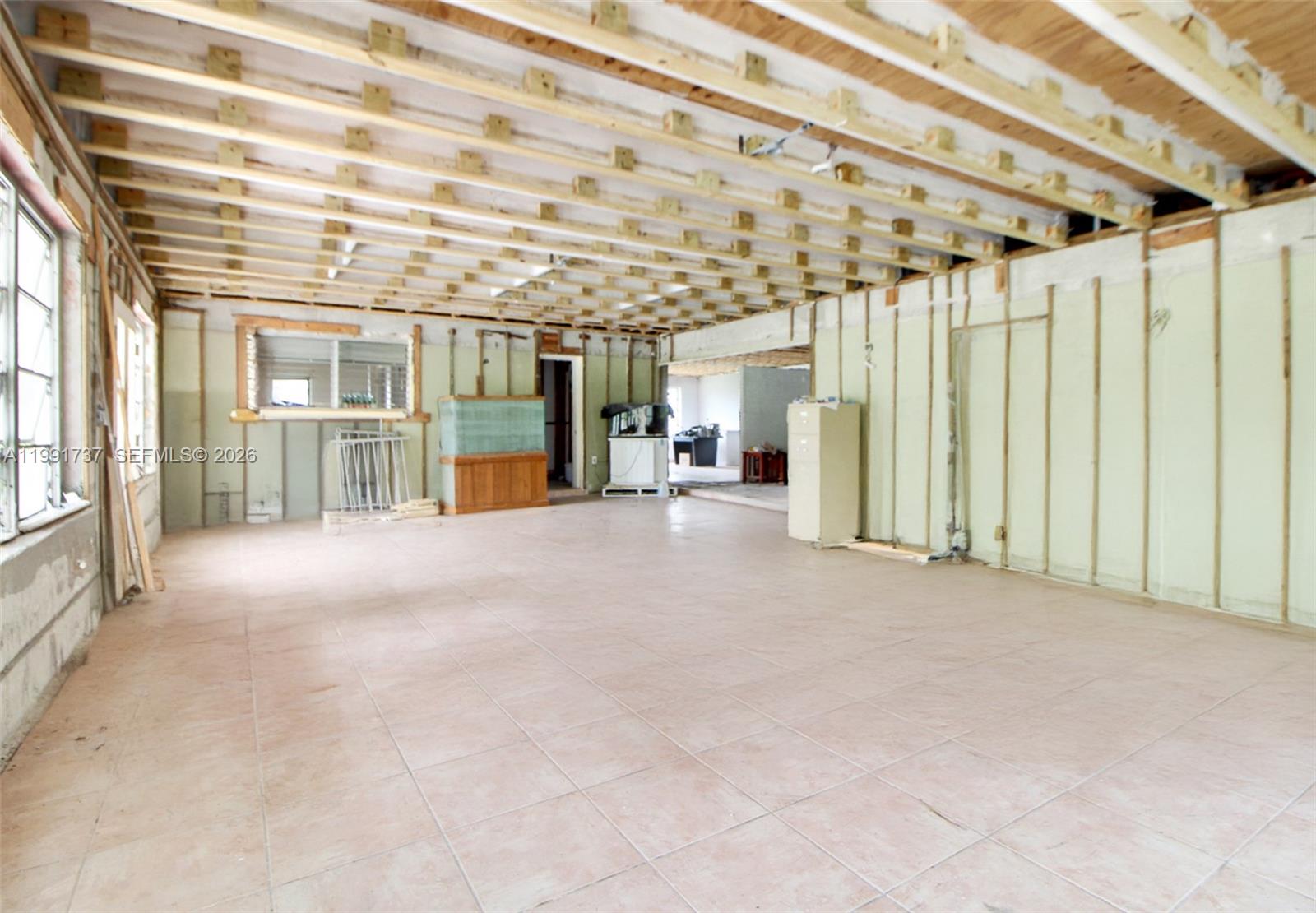 8285 SW 104th St, Miami FL 33156