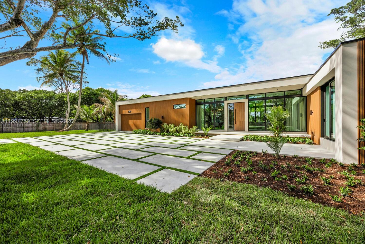 7901 SW 120th St, Pinecrest FL 33156