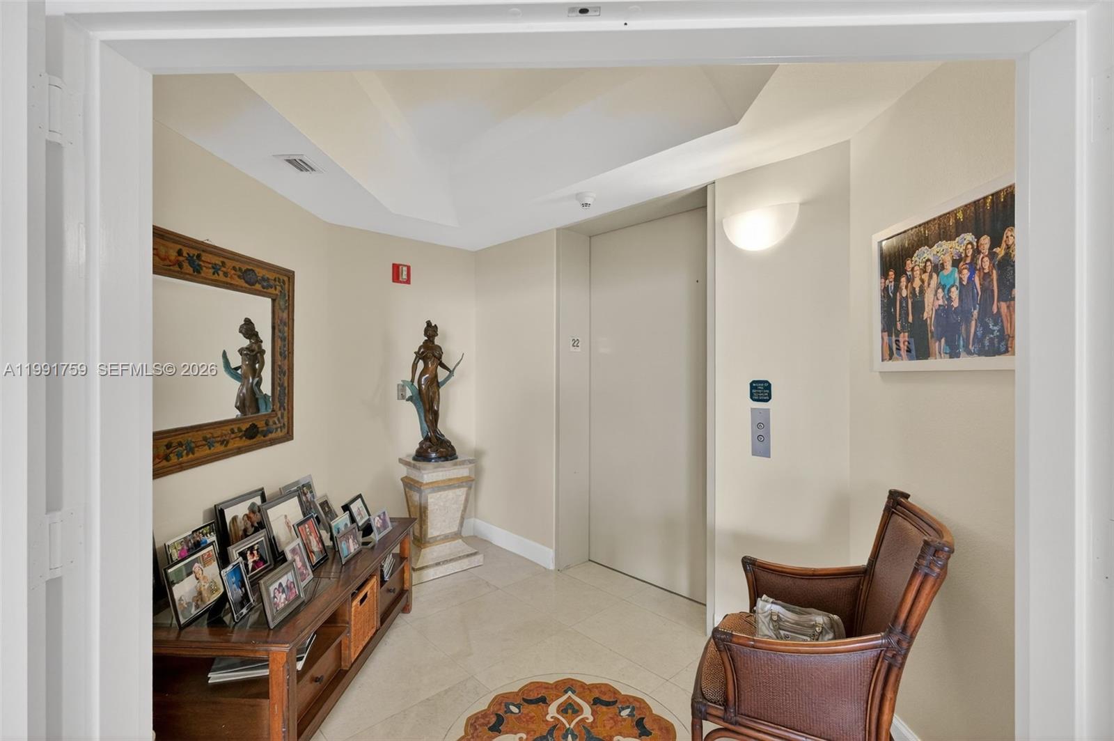 21050 Point Pl #2202, Aventura FL 33180