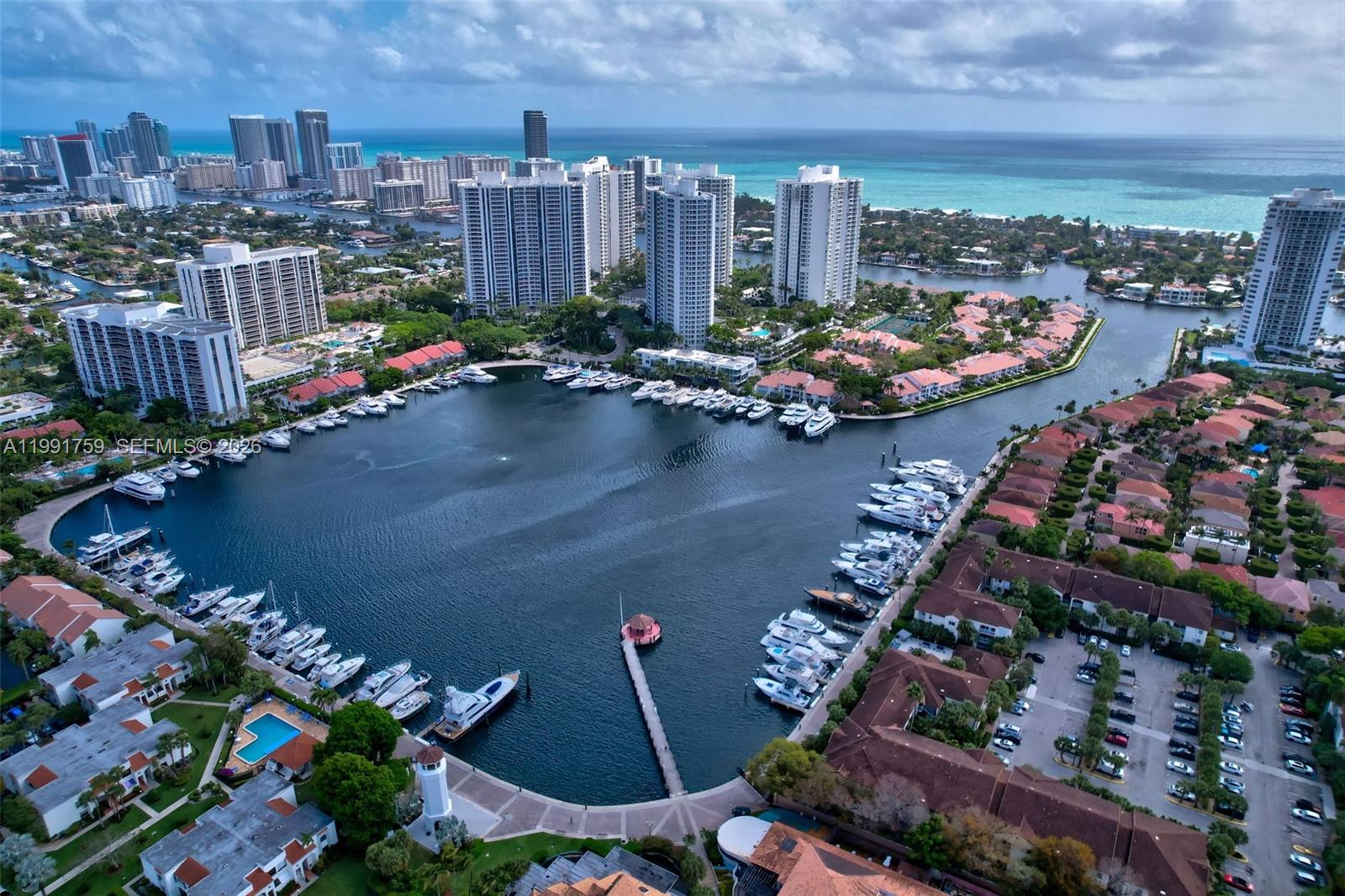 21050 Point Pl #2202, Aventura FL 33180