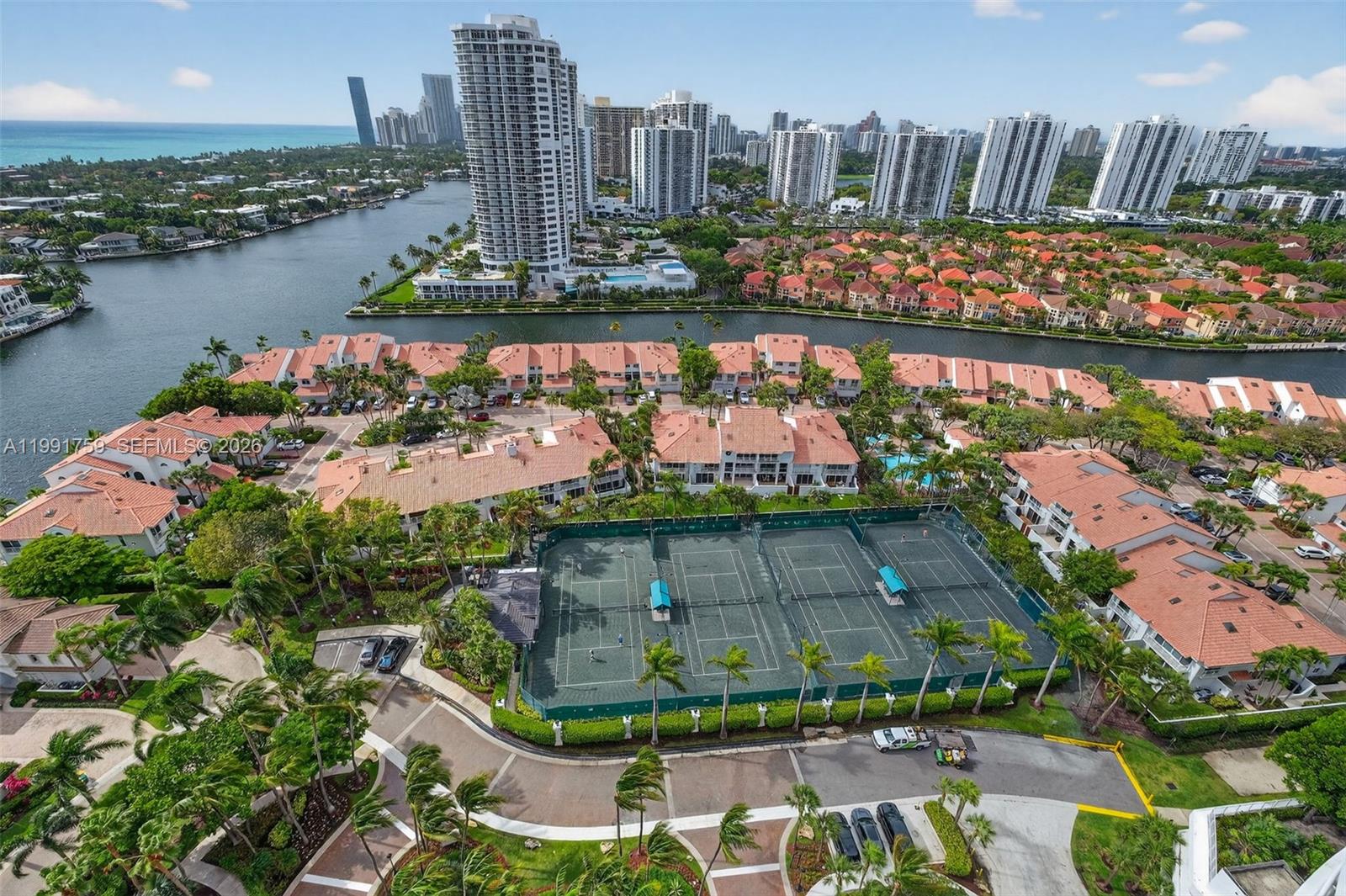 21050 Point Pl #2202, Aventura FL 33180