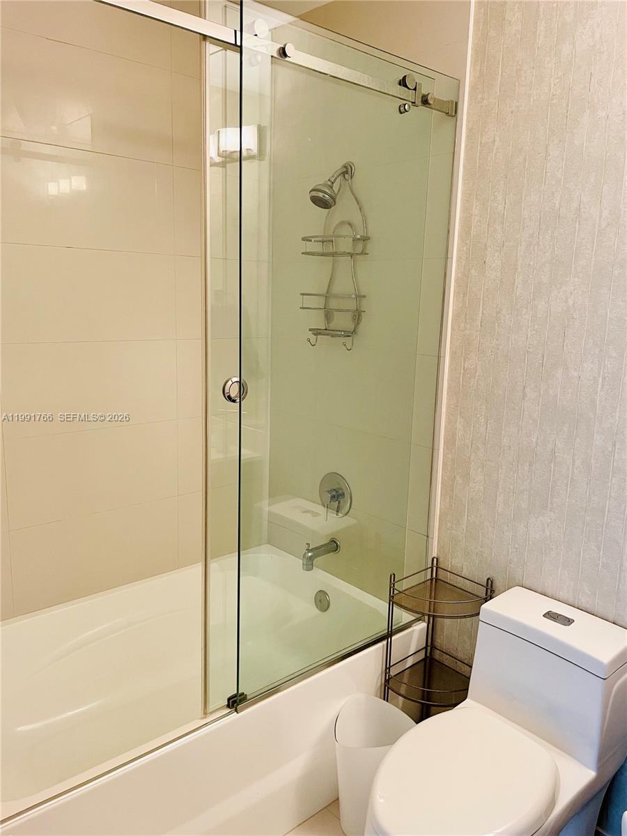 2020 N Bayshore Dr #3009, Miami FL 33137