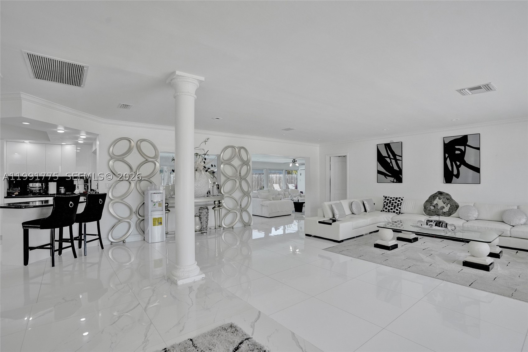 4100 Bayview Dr, Fort Lauderdale FL 33308