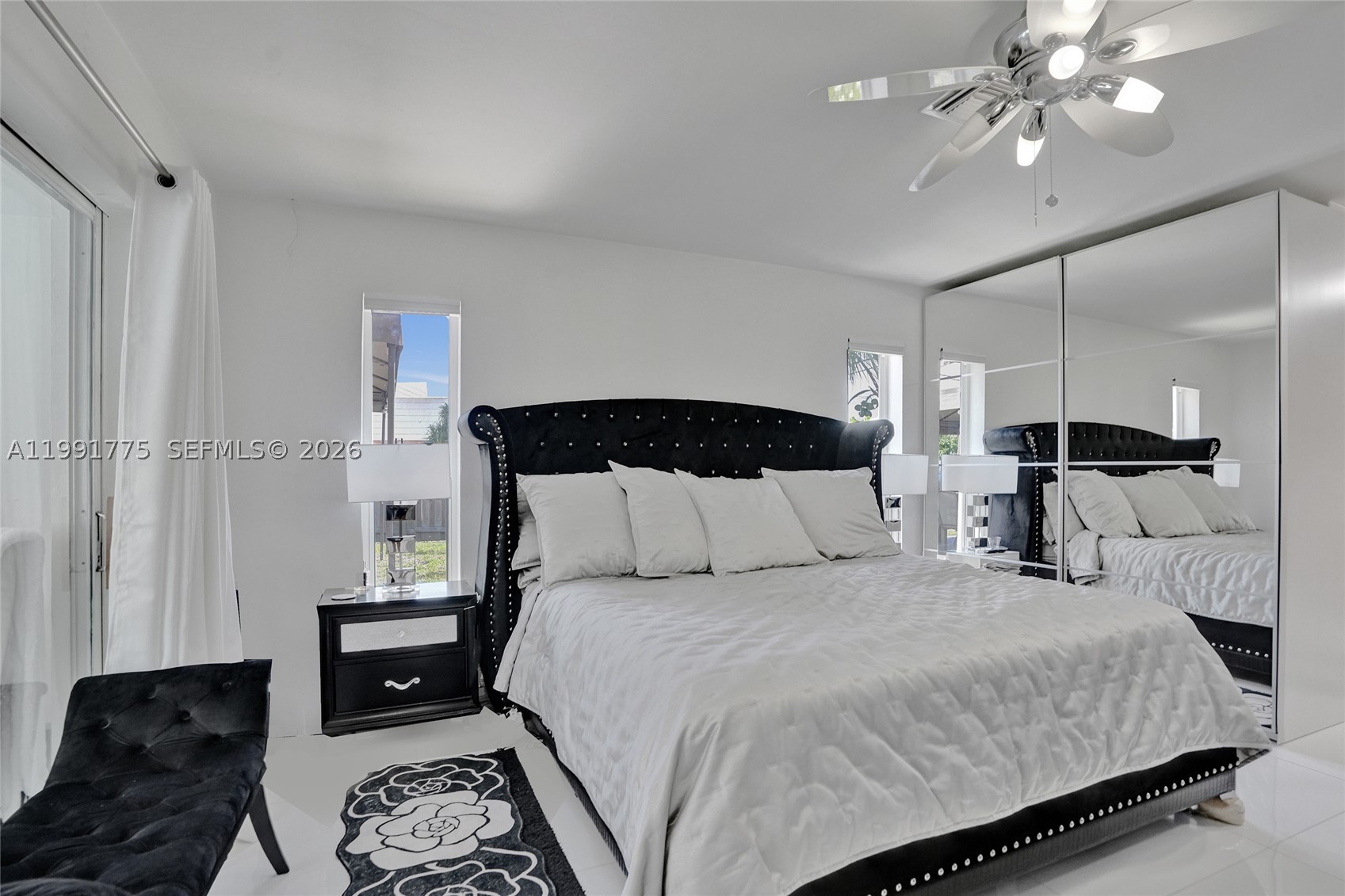 4100 Bayview Dr, Fort Lauderdale FL 33308
