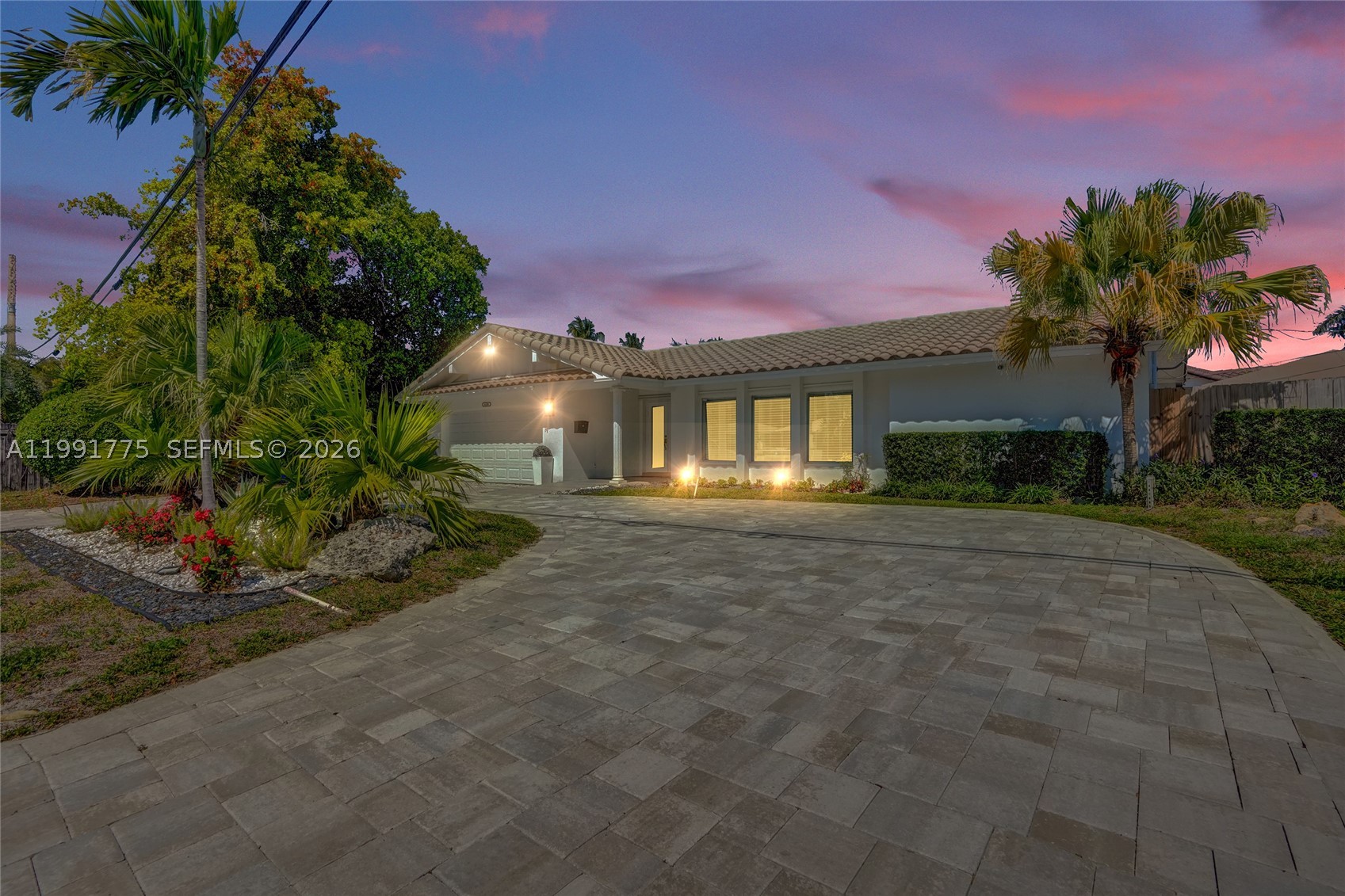4100 Bayview Dr, Fort Lauderdale FL 33308
