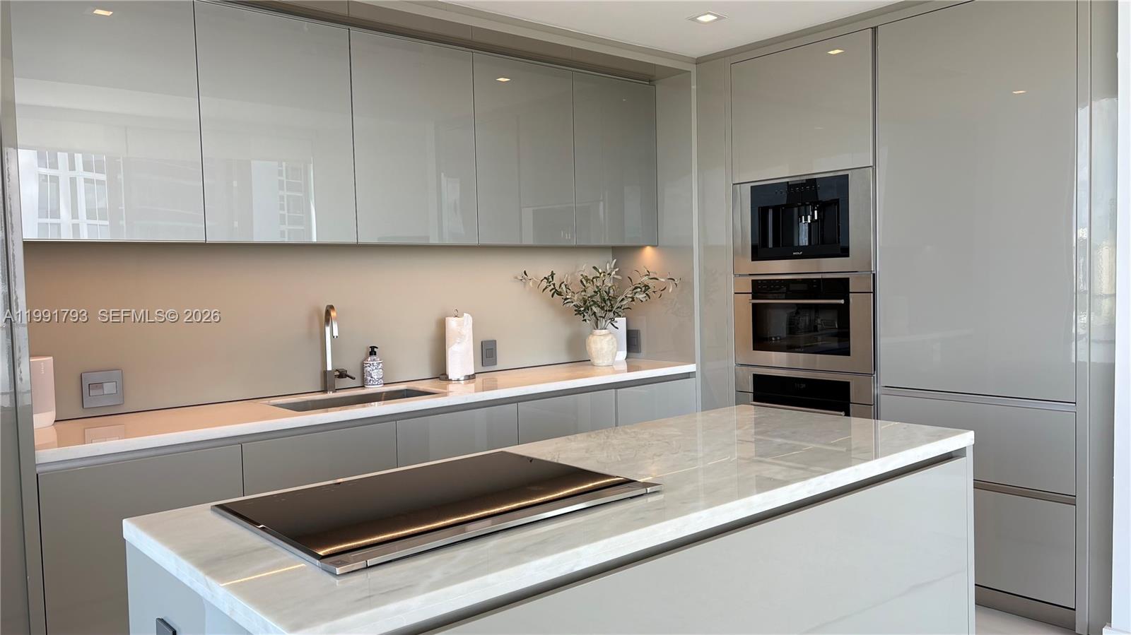 18975 Collins Ave #905, Sunny Isles Beach FL 33160