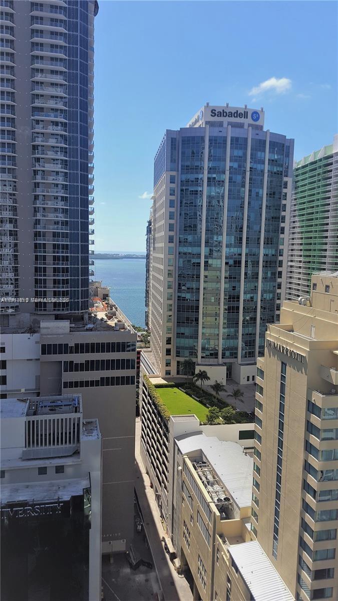 1060 Brickell Ave #2403, Miami FL 33131