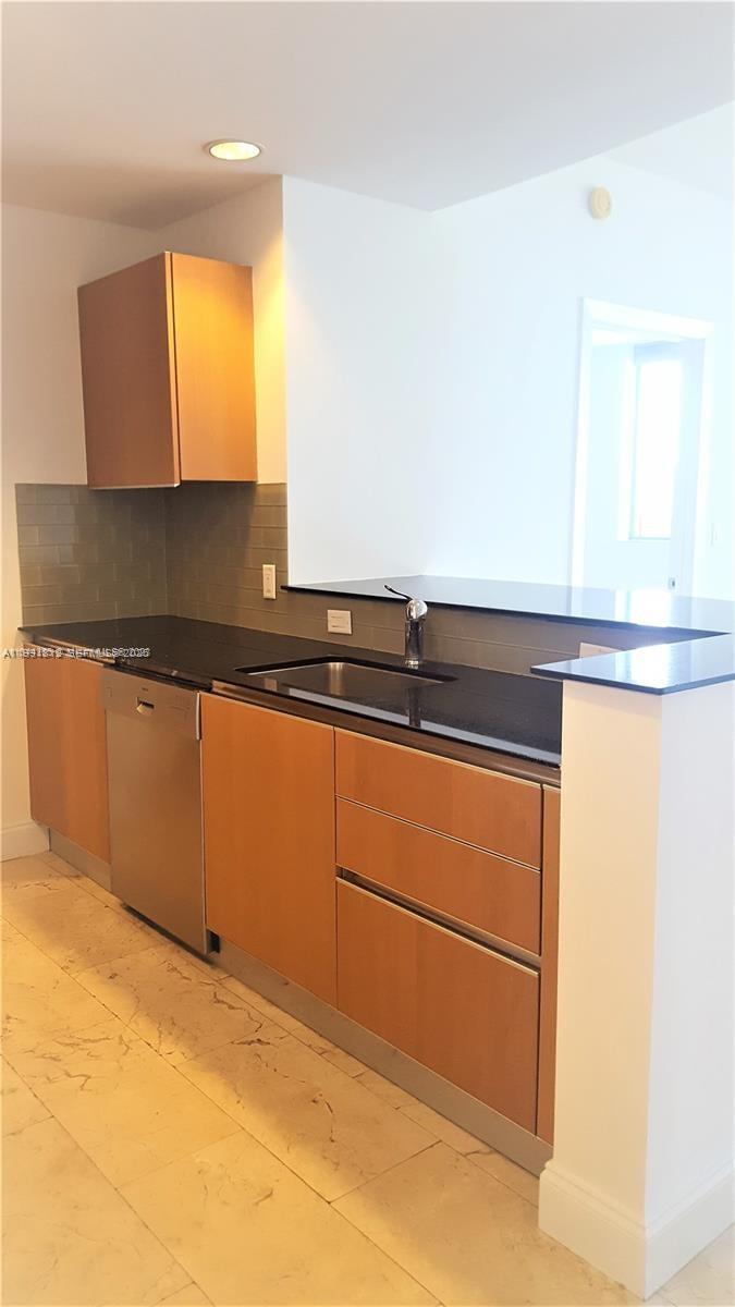 1060 Brickell Ave #2403, Miami FL 33131