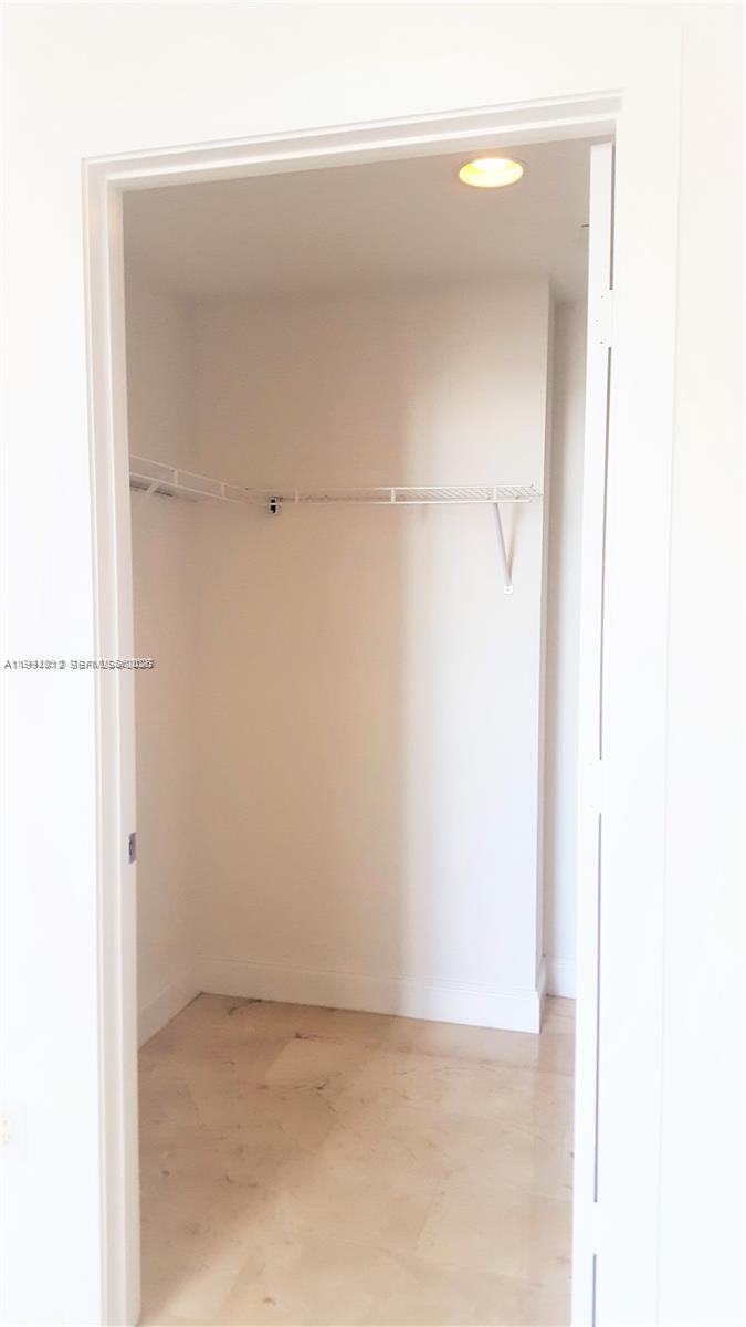 1060 Brickell Ave #2403, Miami FL 33131