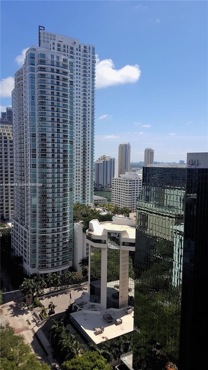 1060 Brickell Ave #2403, Miami FL 33131