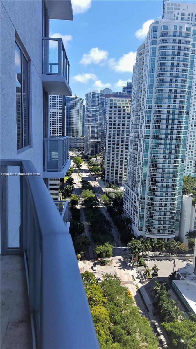 1060 Brickell Ave #2403, Miami FL 33131