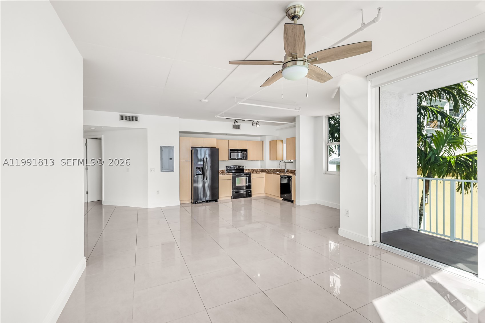 3180 SW 22nd St #601, Miami FL 33145
