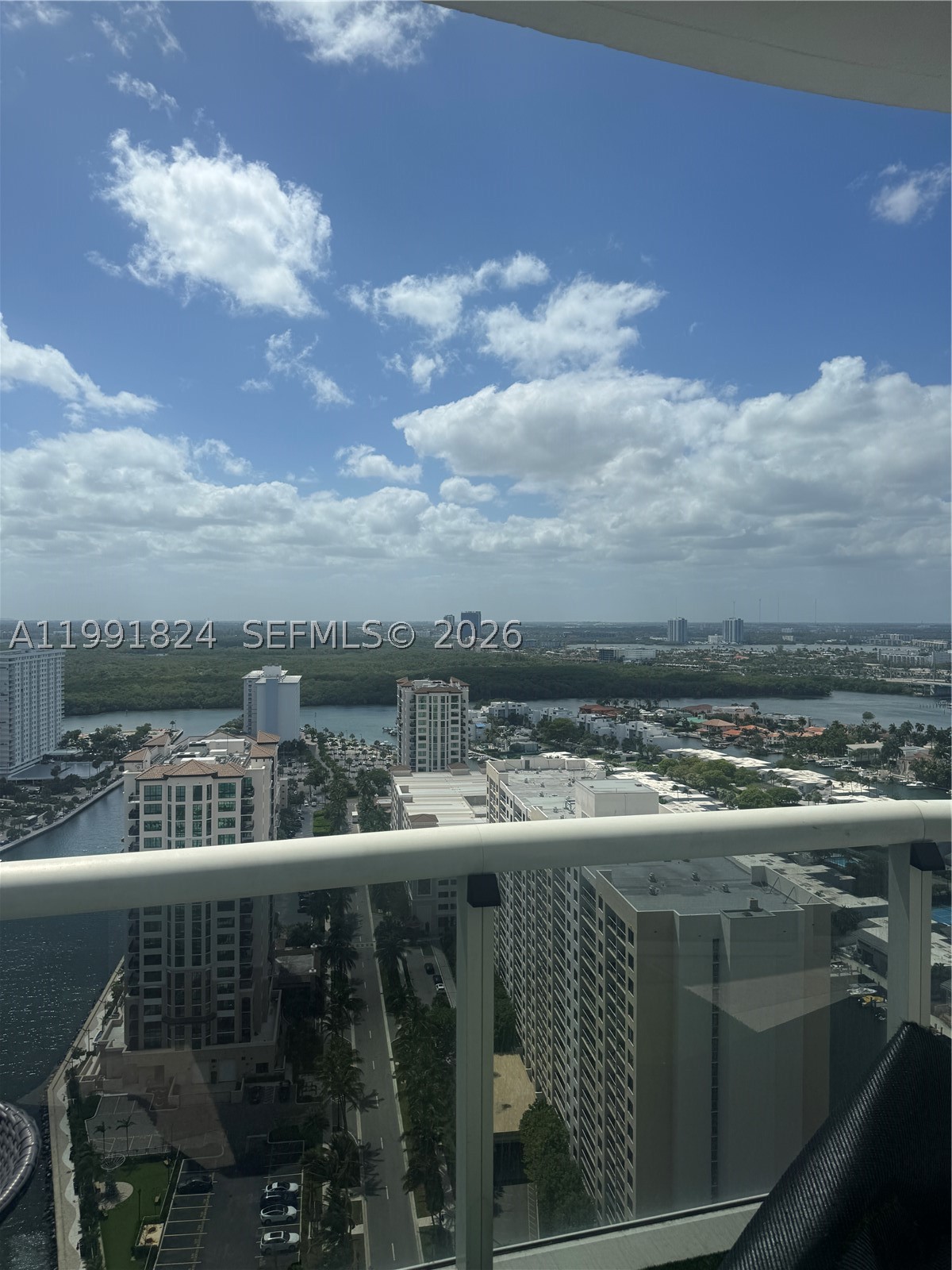 15901 Collins Ave #2505, Sunny Isles Beach FL 33160