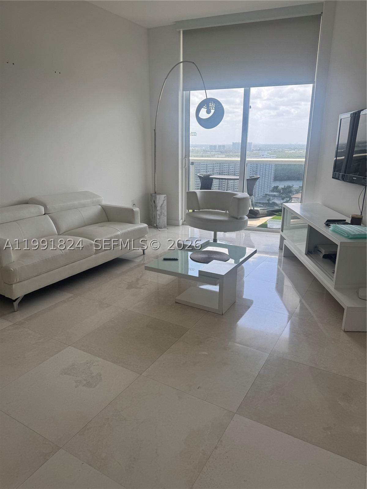 15901 Collins Ave #2505, Sunny Isles Beach FL 33160