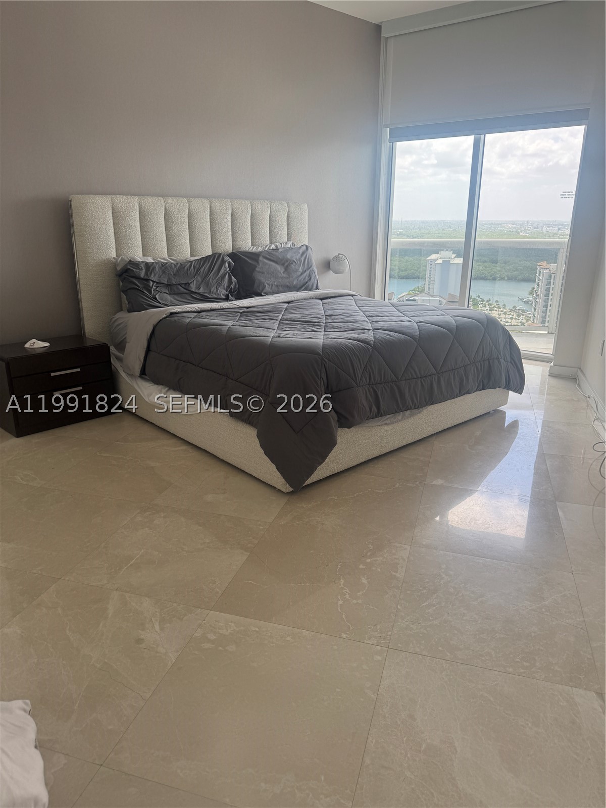 15901 Collins Ave #2505, Sunny Isles Beach FL 33160