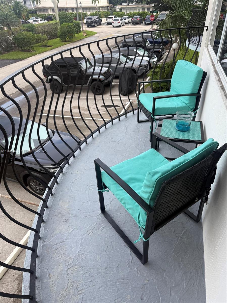3250 NE 28th St #212, Fort Lauderdale FL 33308
