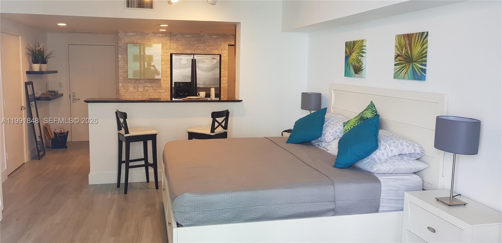 335 S Biscayne Blvd #1706, Miami FL 33131