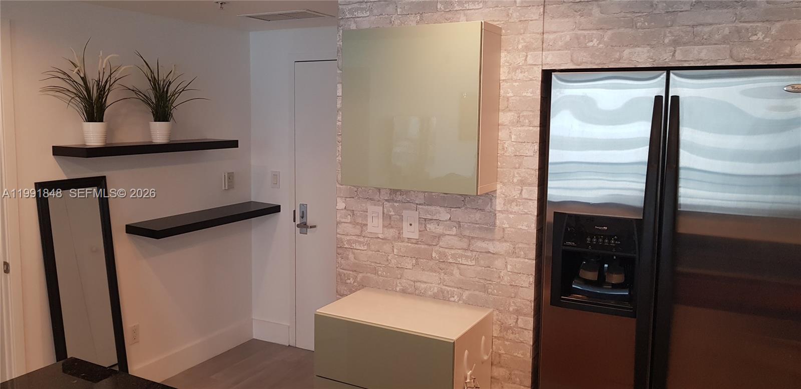 335 S Biscayne Blvd #1706, Miami FL 33131