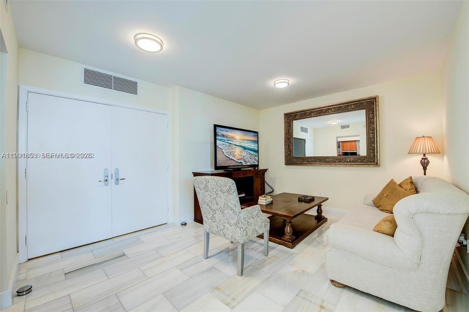 1331 Brickell Bay Dr #903, Miami FL 33131