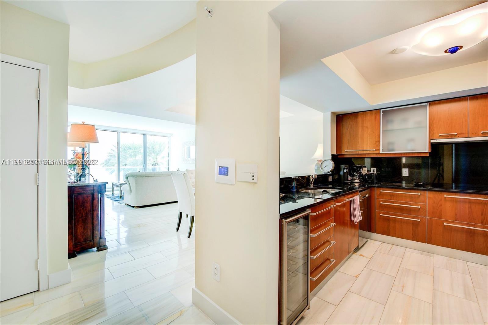1331 Brickell Bay Dr #903, Miami FL 33131