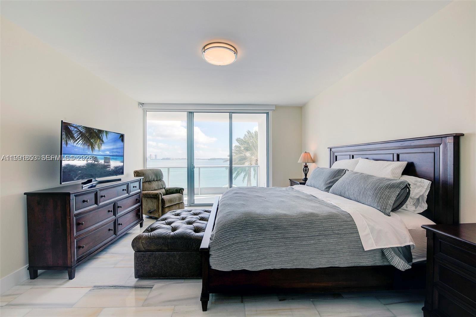 1331 Brickell Bay Dr #903, Miami FL 33131