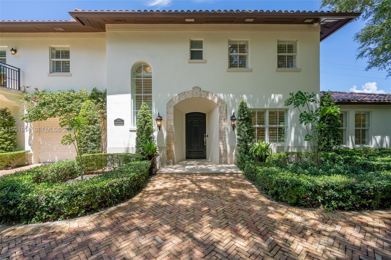 3919 Granada Blvd, Coral Gables FL 33134