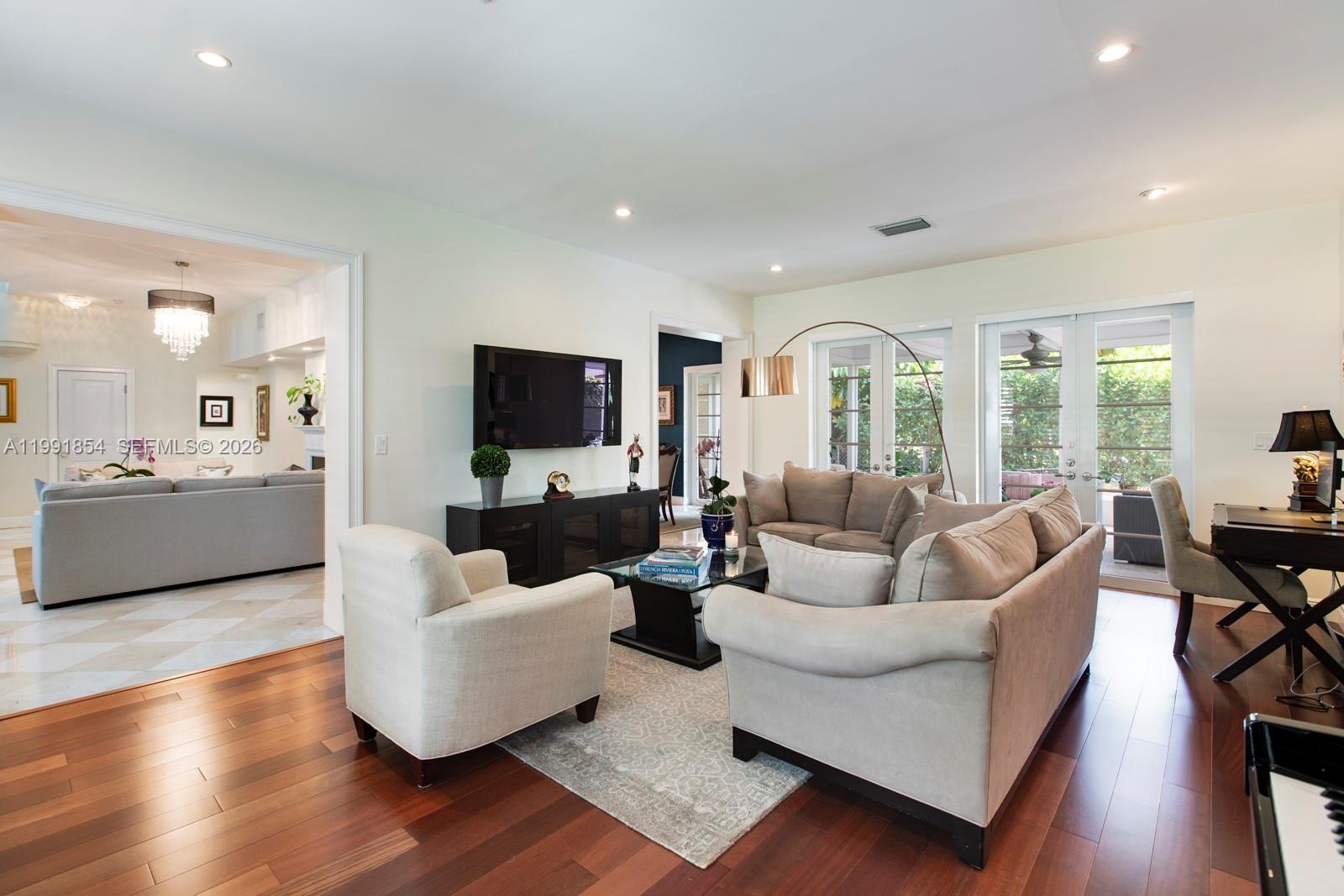 3919 Granada Blvd, Coral Gables FL 33134