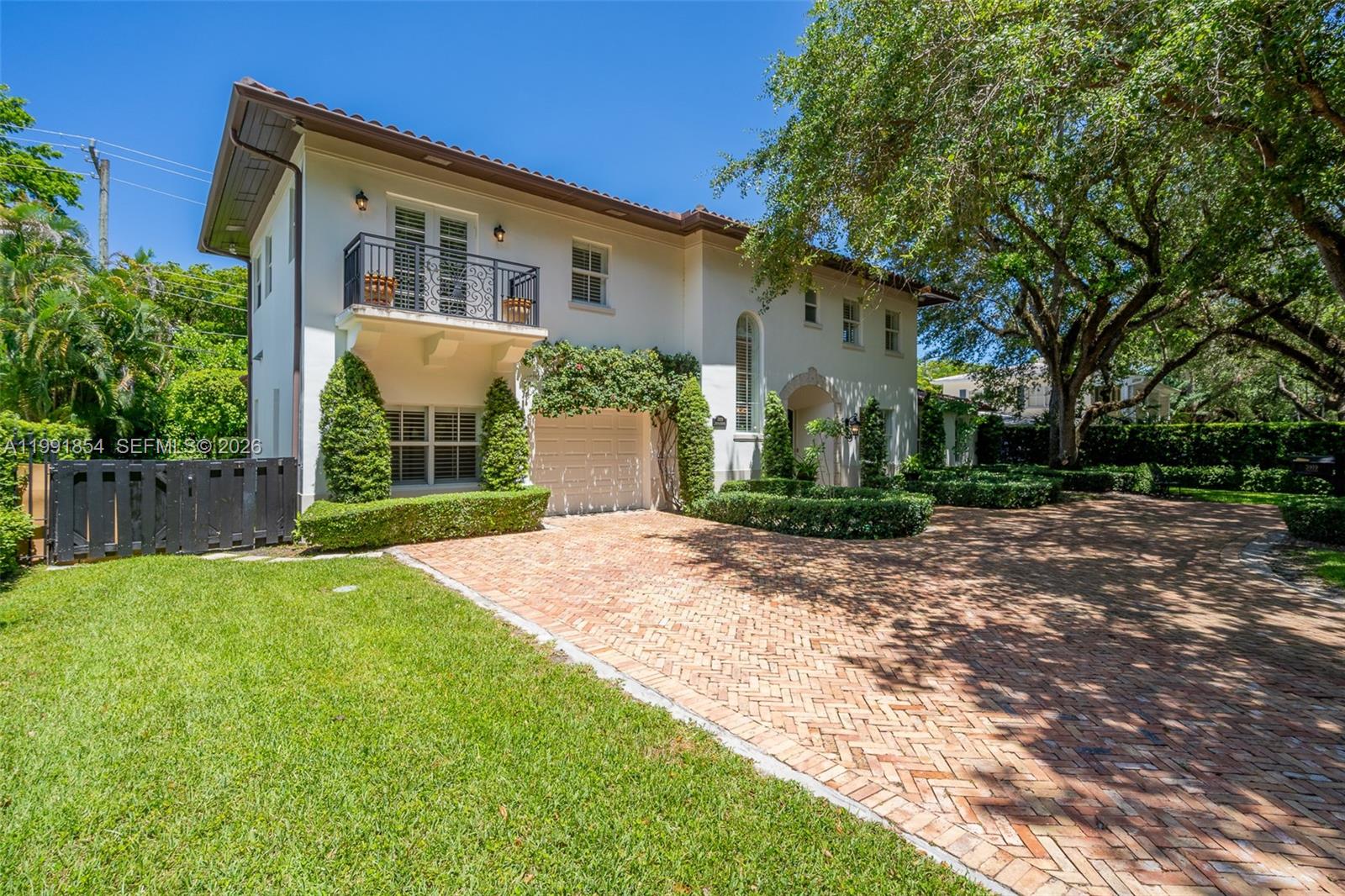 3919 Granada Blvd, Coral Gables FL 33134