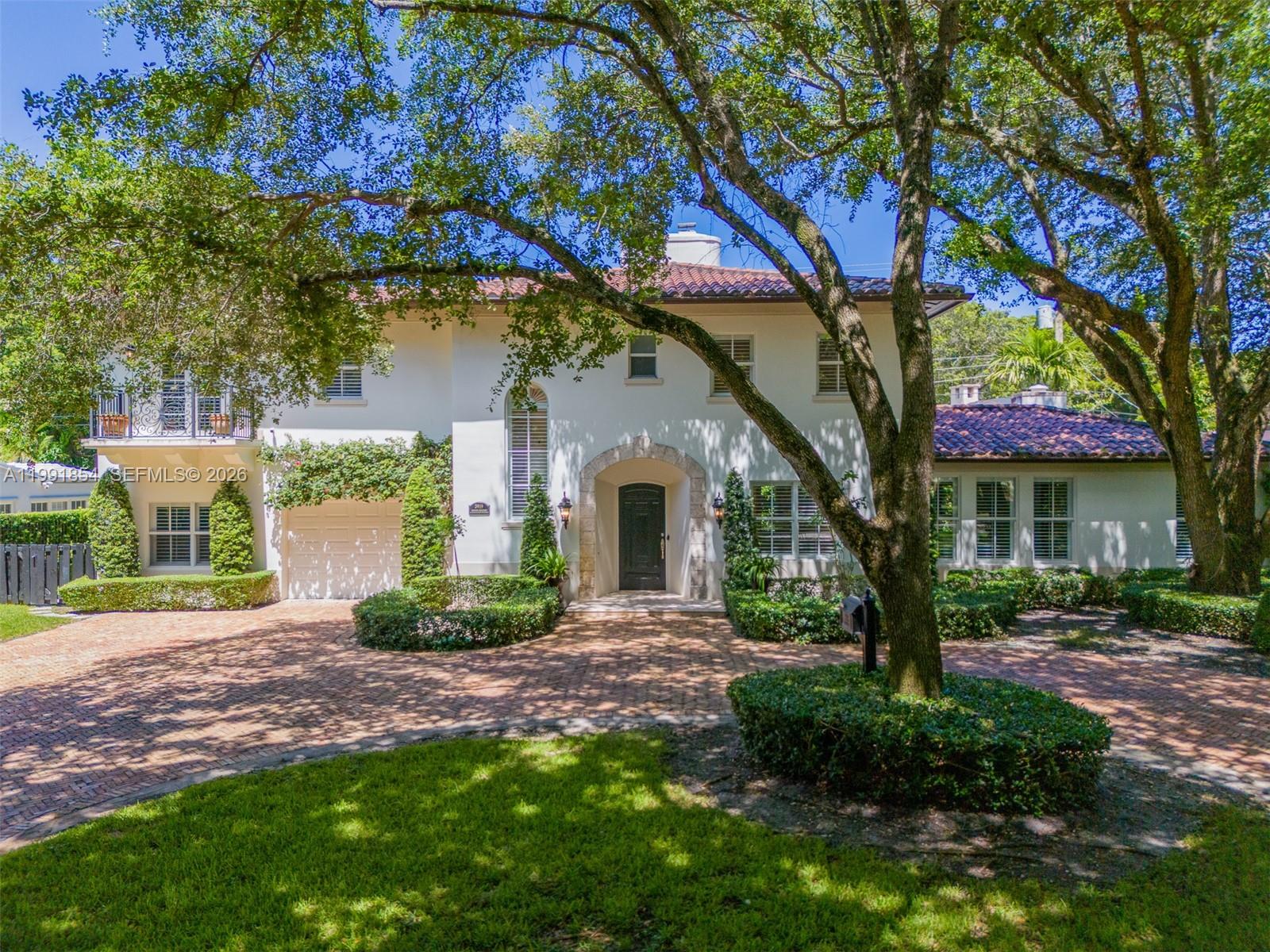 3919 Granada Blvd, Coral Gables FL 33134