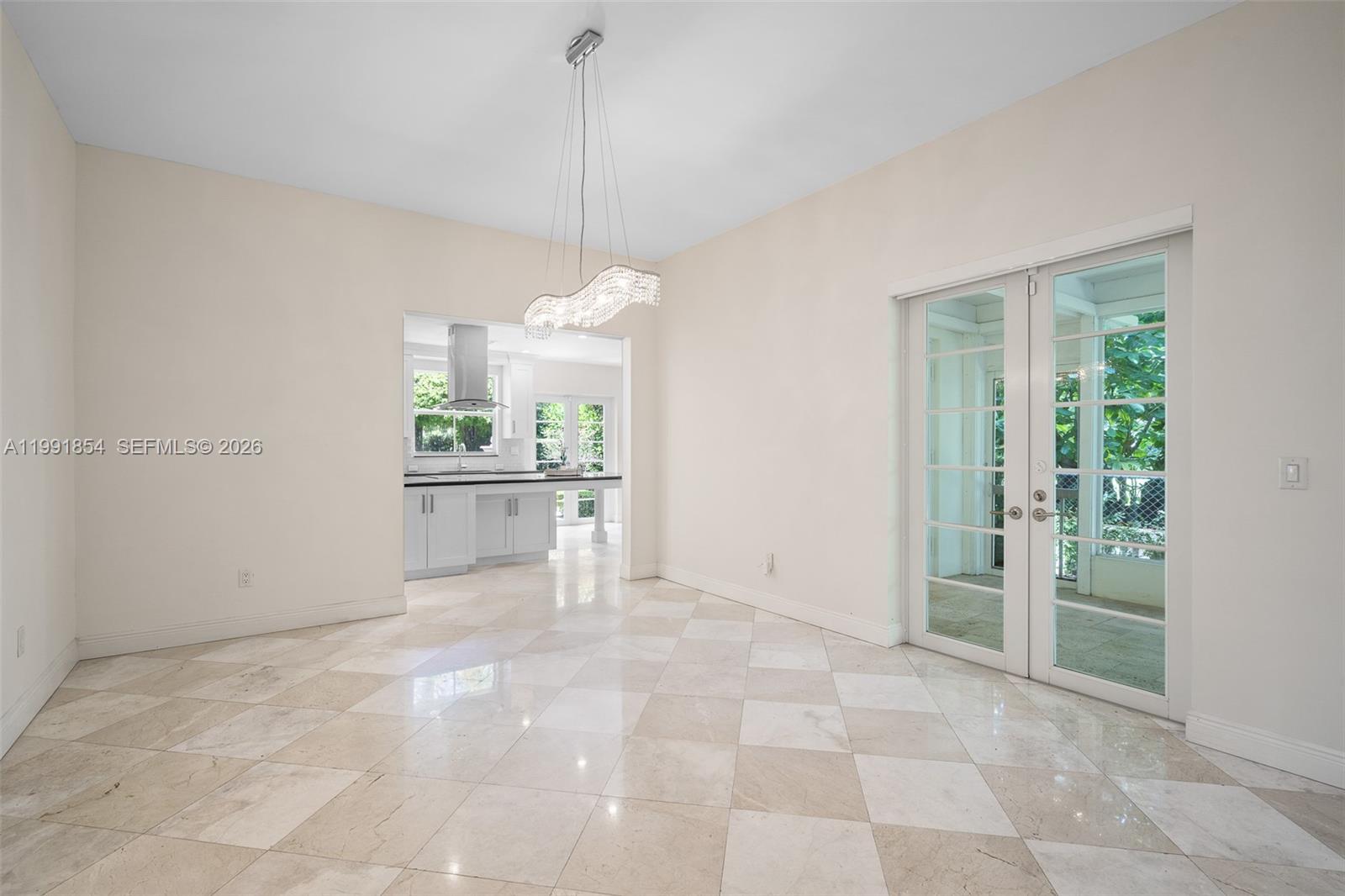 3919 Granada Blvd, Coral Gables FL 33134