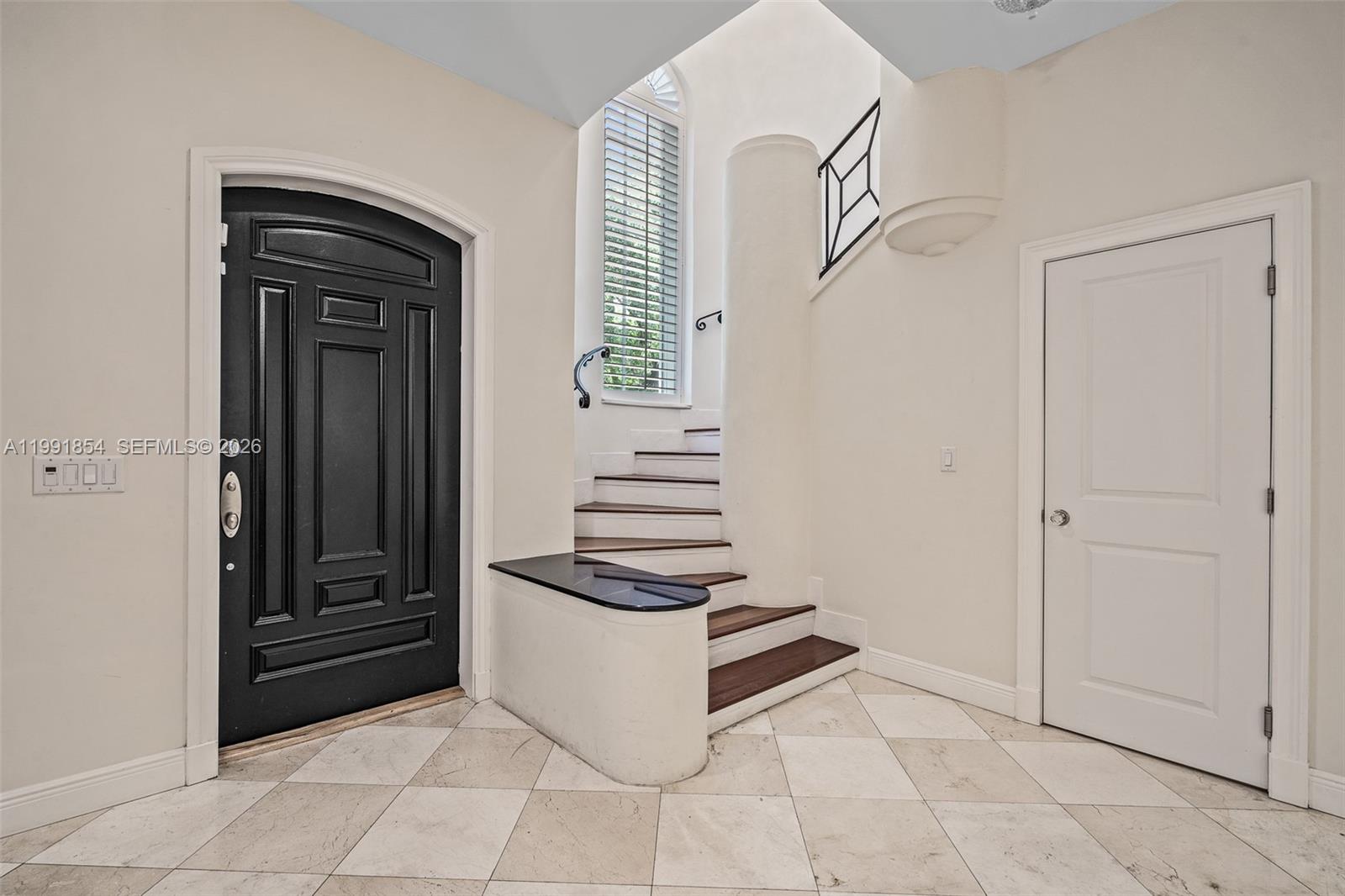 3919 Granada Blvd, Coral Gables FL 33134