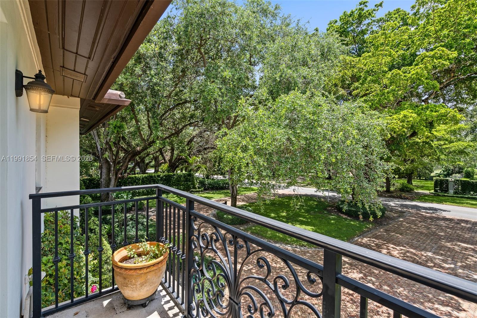 3919 Granada Blvd, Coral Gables FL 33134