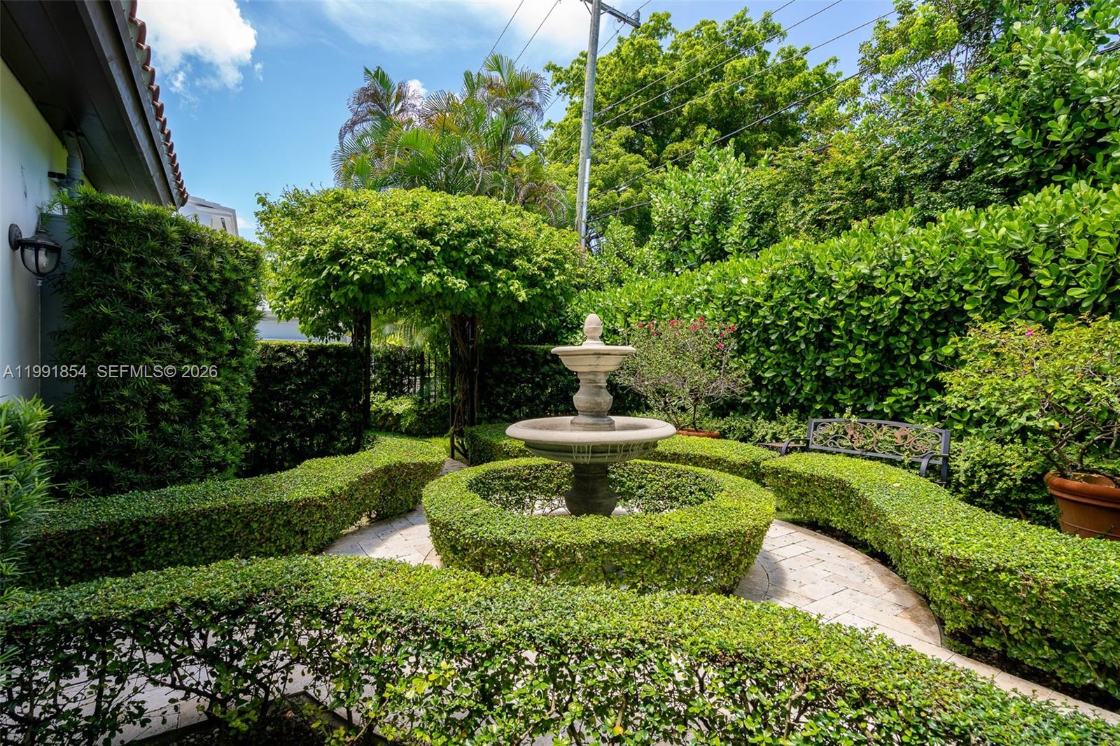 3919 Granada Blvd, Coral Gables FL 33134