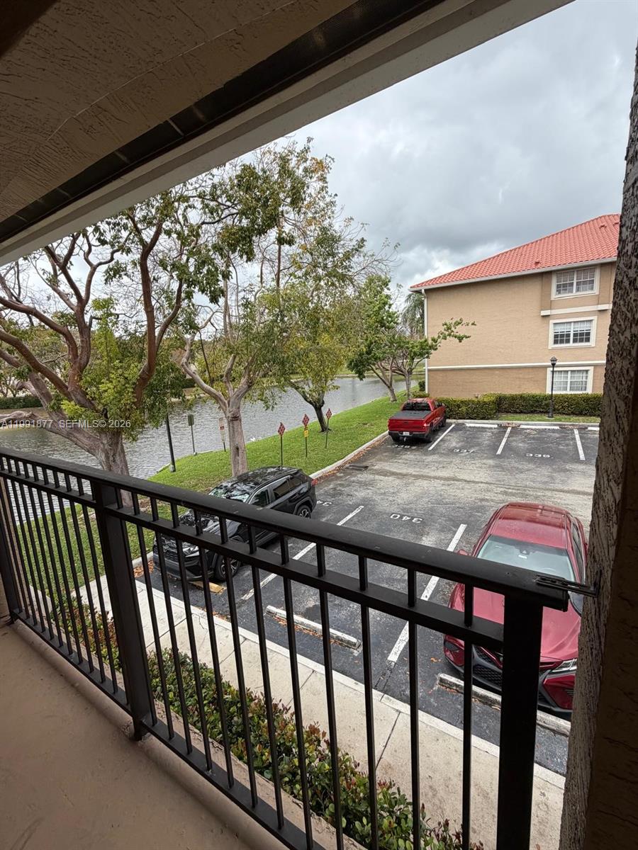 Pembroke Pines FL 33025 - A11991877