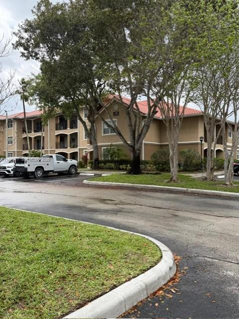 Pembroke Pines FL 33025 - A11991877